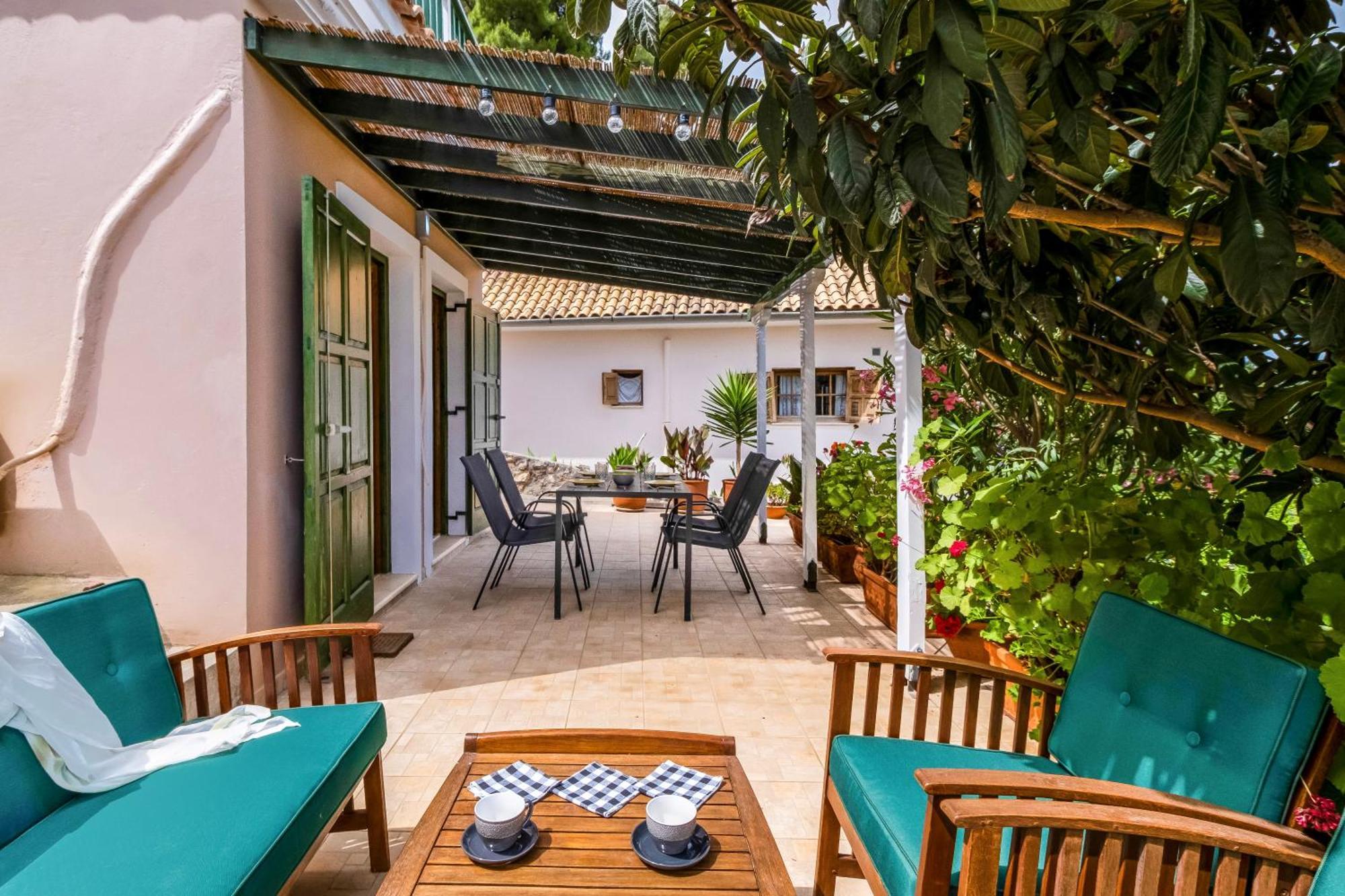 Theasea House Apartment Agios Nikitas Exterior photo